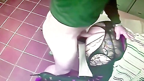 Amateur milf gets fucked in stockings and stockings